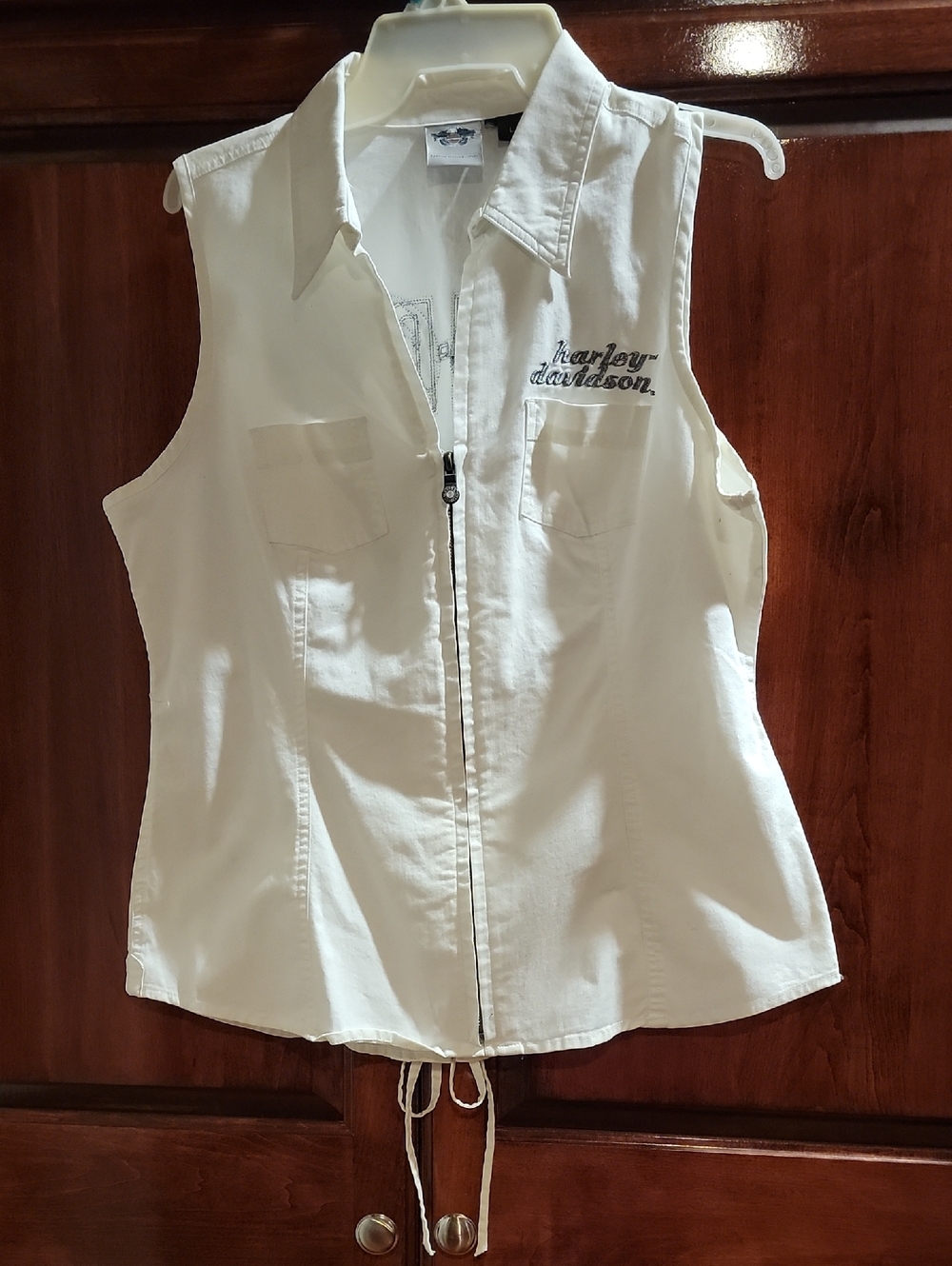 Harley-Davidson White Sleeveless Zip-Front Tank with Collar
